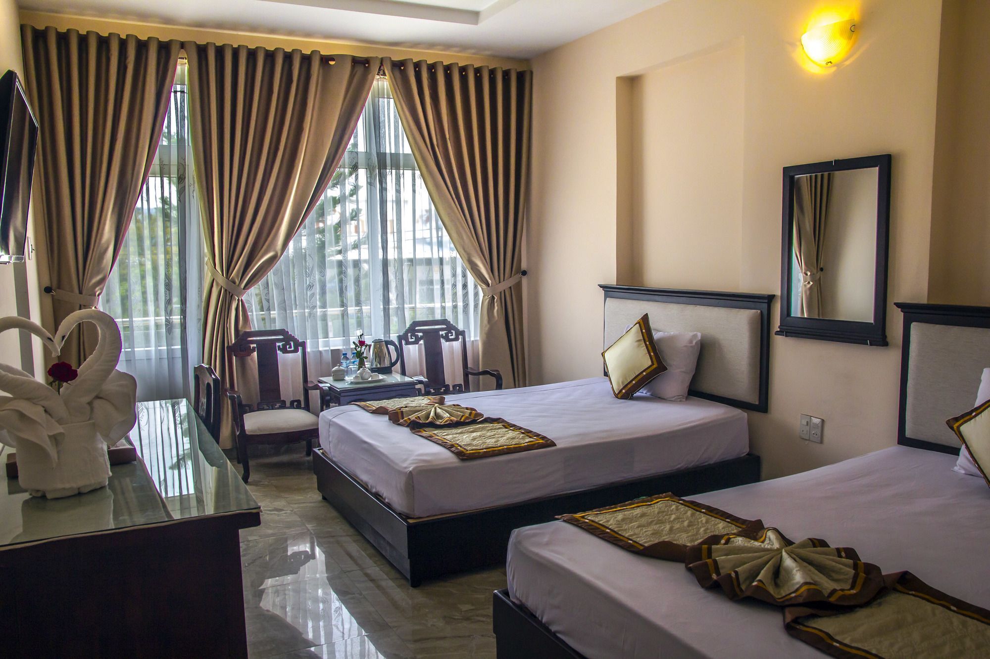 Song Huong Hue Hotel Exterior foto